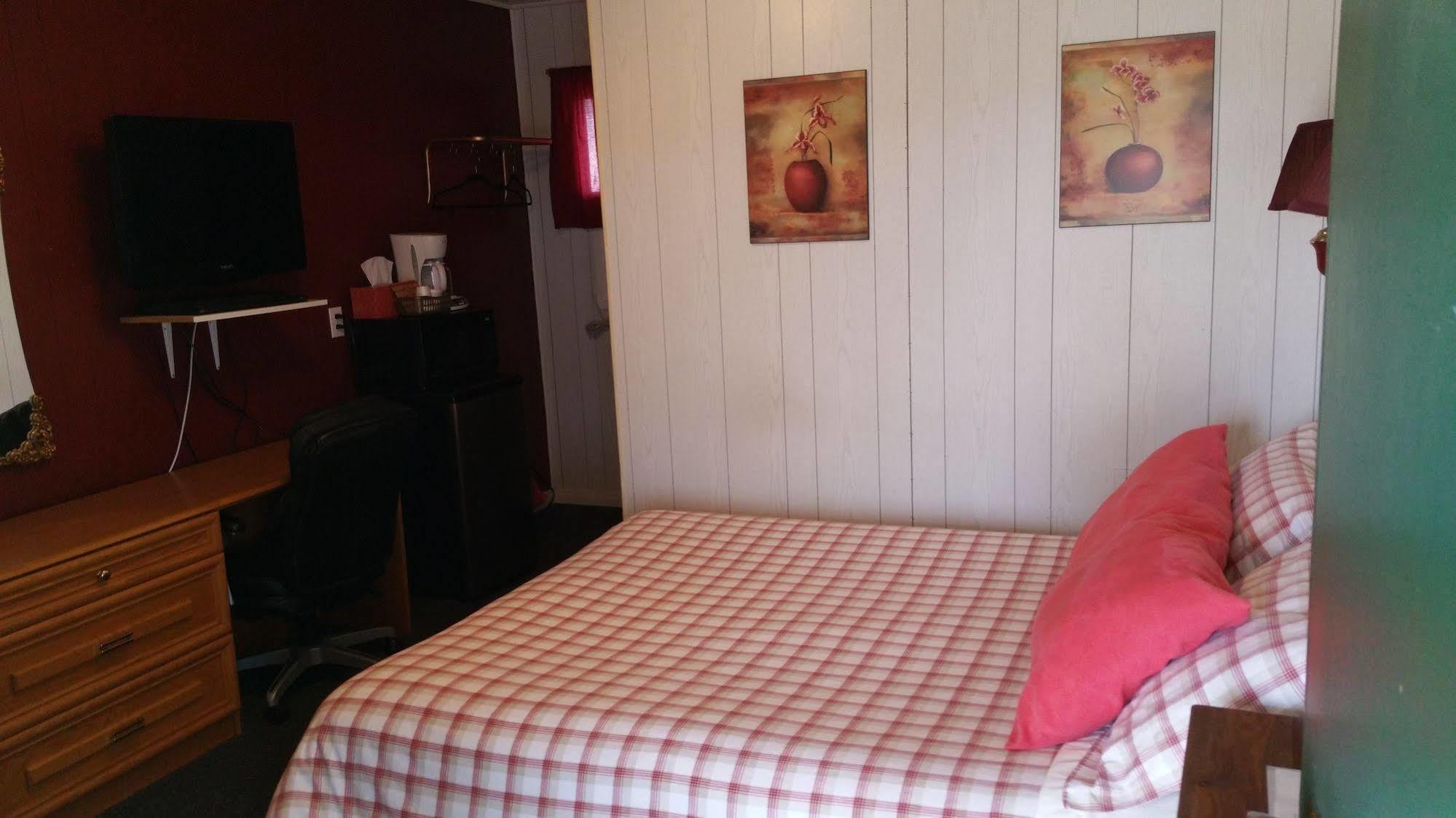 Wolseley Motel Buitenkant foto